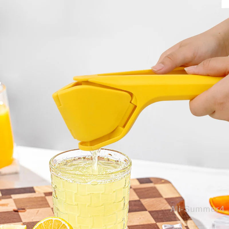 Effortless Citrus Squeezer