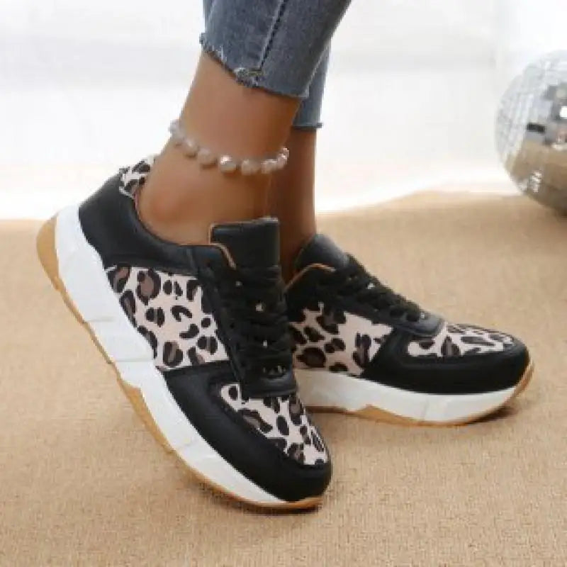 Leopard Lace-Up Sports Sneakers