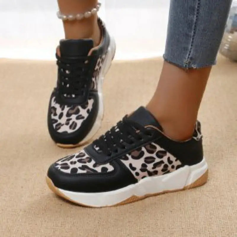 Leopard Lace-Up Sports Sneakers
